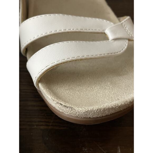 Baretraps Jenifer White Leather Sandals Women's Size 9M GUC - Picture 4 of 10